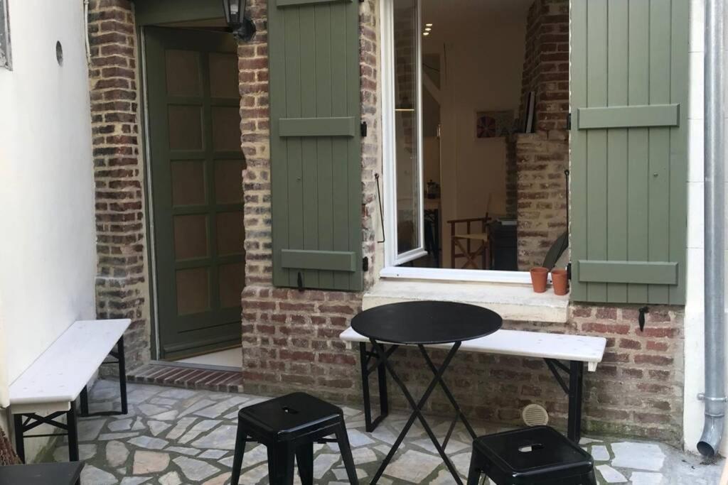 Charmante Maison De Pecheur Au Coeur De Trouville Экстерьер фото